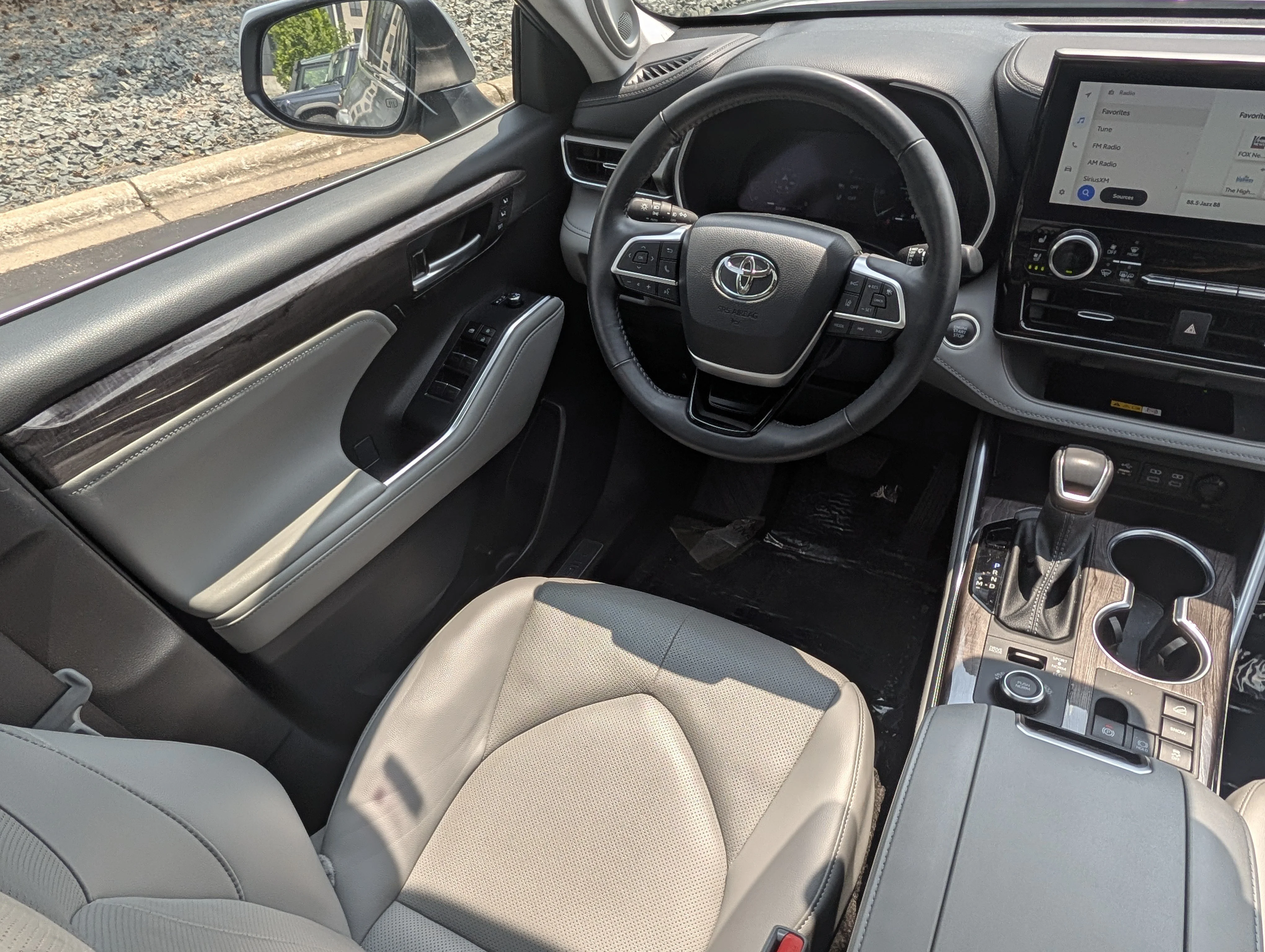 Used 2024 Celestial Silver Metallic Toyota Limited image 9