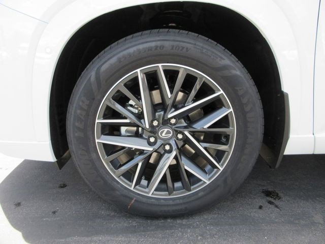 New 2026 Wind Chill Pearl Lexus PREMIUM AWD image 55