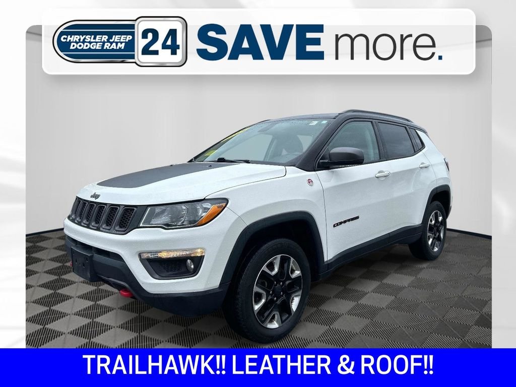 Used 2018 White Jeep Trailhawk image 1