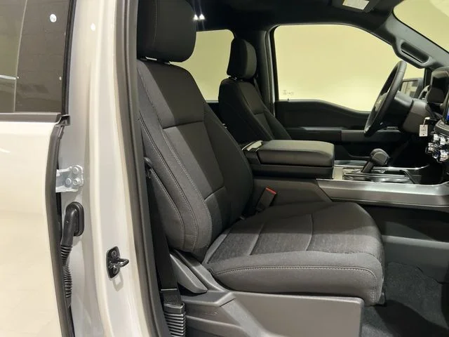 New 2026 White Ford XLT image 22