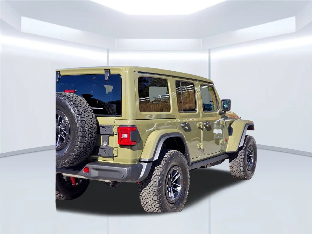 New 2027 Green Jeep Rubicon X image 41