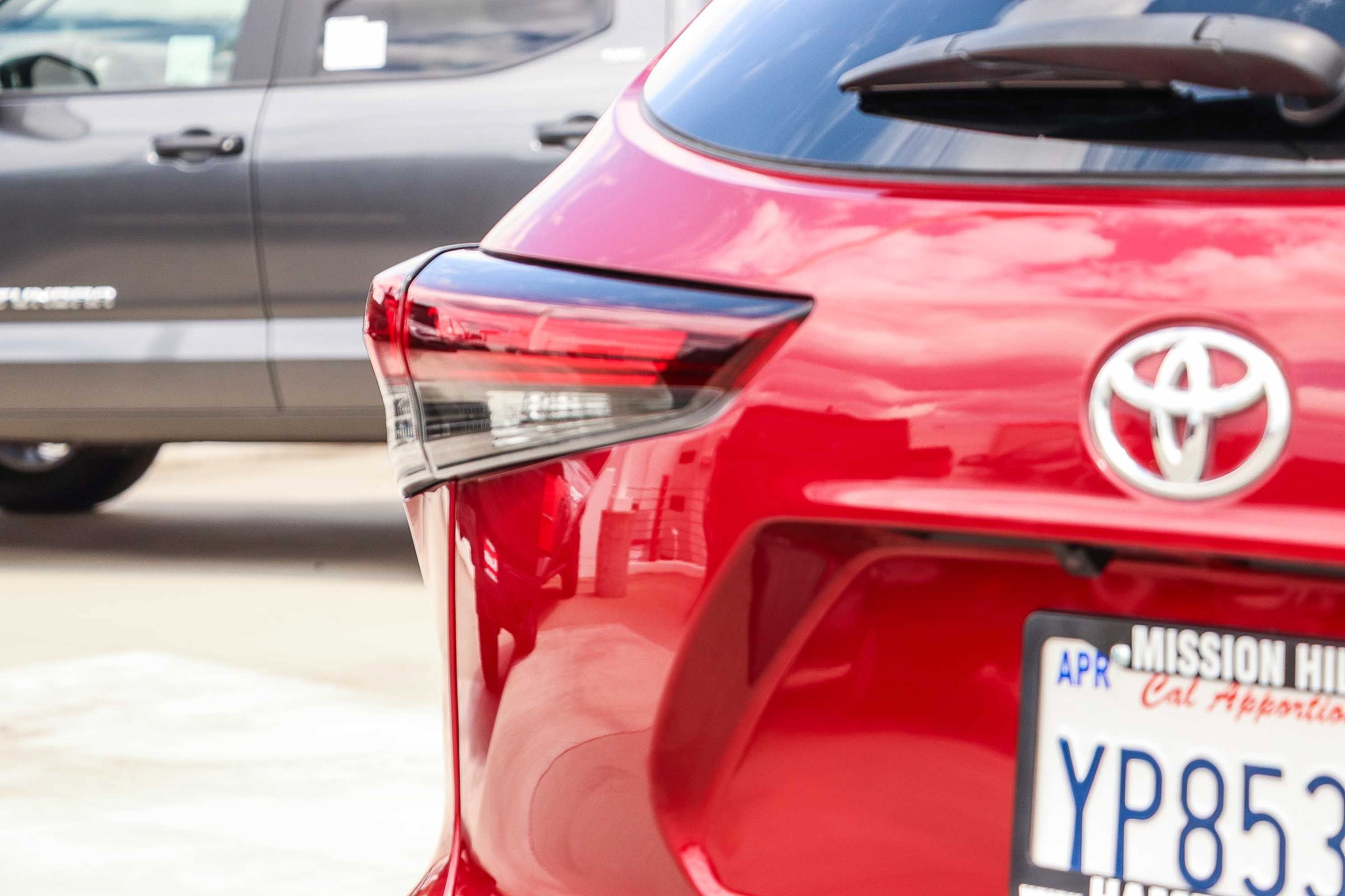 Used 2024 Ruby Flare Pearl Toyota XSE image 10