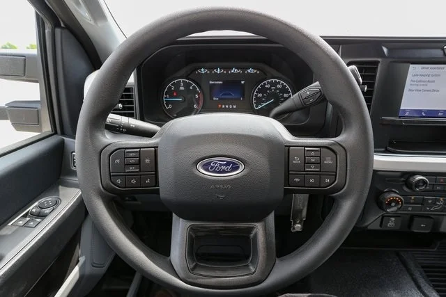 New 2025 Oxford White Ford XL image 25