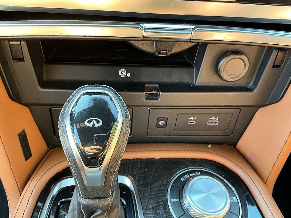 Used 2022 Moonstone White INFINITI SENSORY image 19