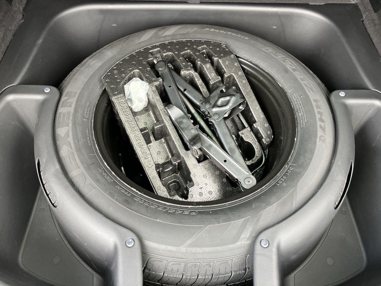 Used 2020 Gray (Sting-Gray Clearcoat) Jeep Trailhawk image 30