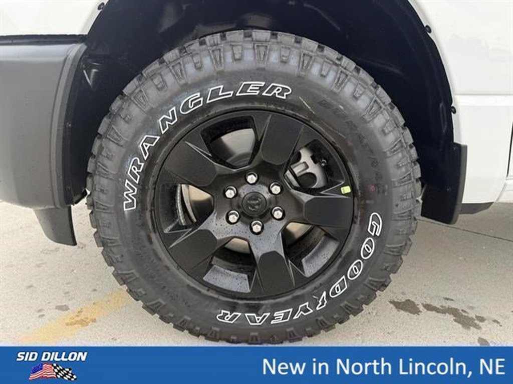 New 2026 Bright White Clear-Coat Exterior Paint RAM Warlock Crew Cab 4x4 5