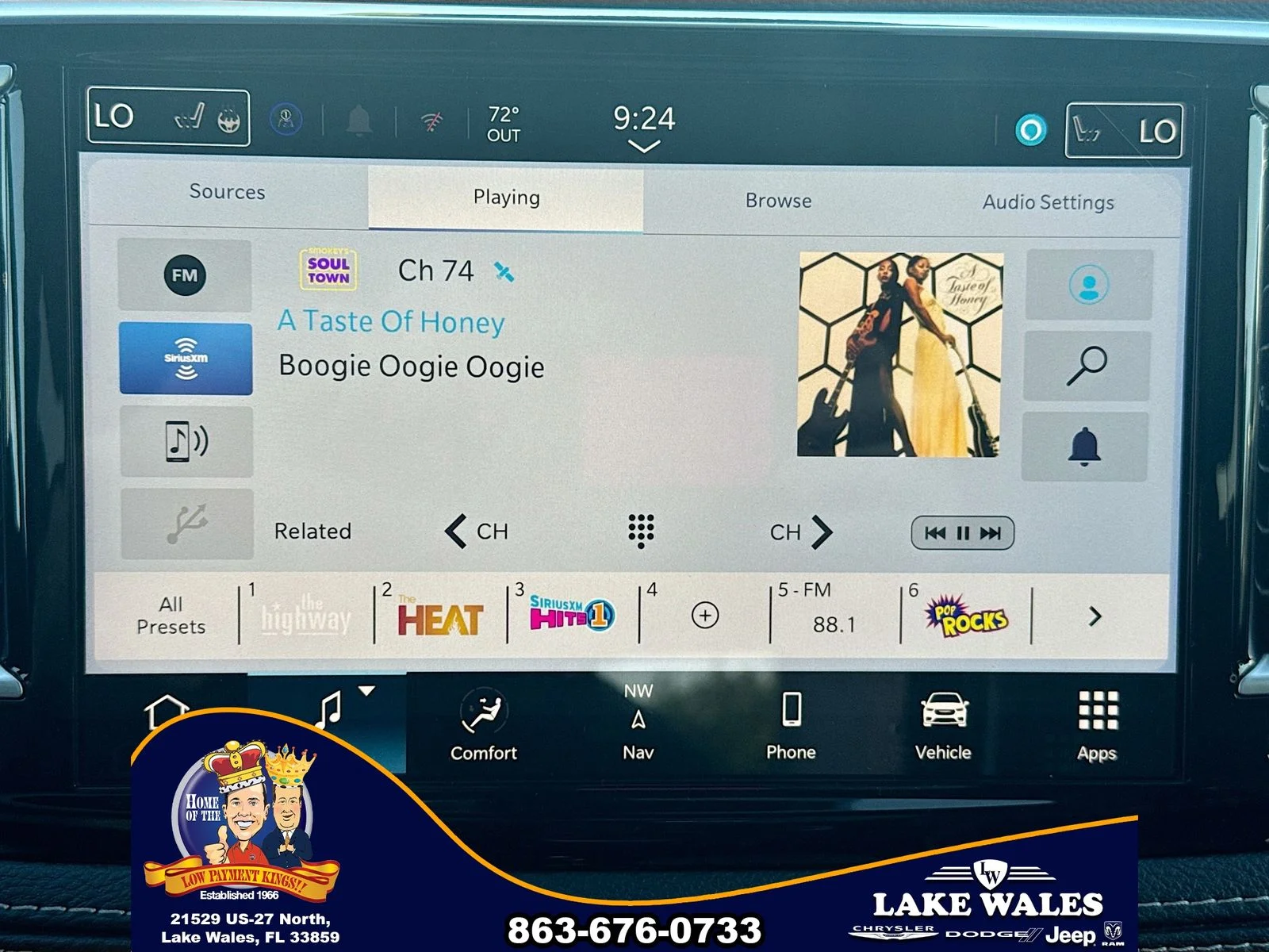 2026 Chrysler Pacifica Limited - Photo 14