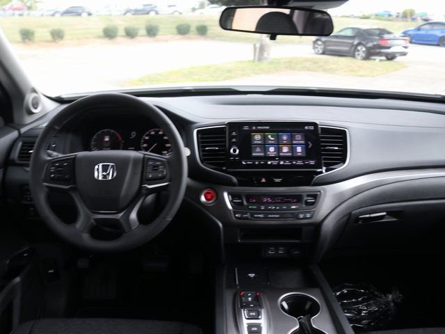 2025 Honda Ridgeline Sport - Photo 9