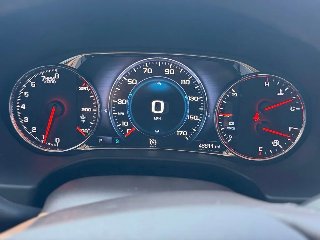 Used 2019 White GMC Denali image 34