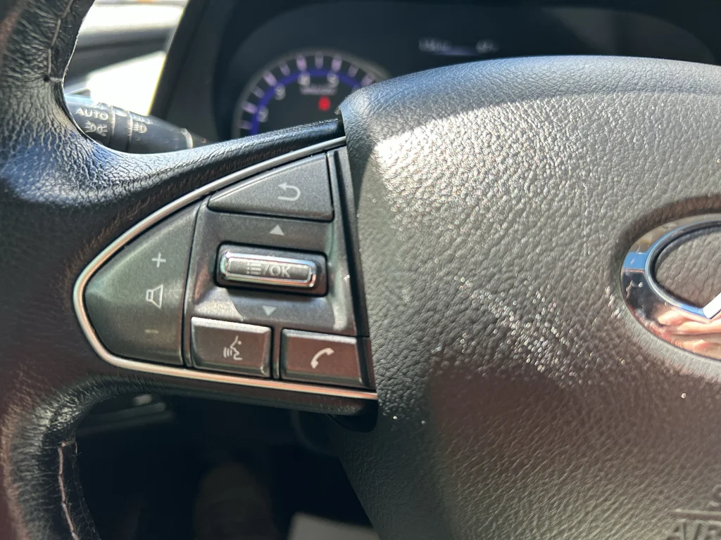 Used 2015 Graphite Shadow INFINITI Premium image 10