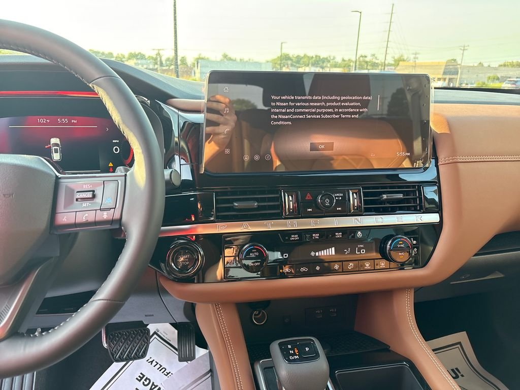 New 2026 White Nissan Platinum image 15