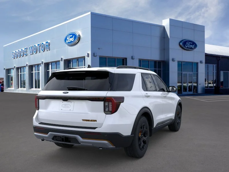 New 2026 Star White Metallic Tri-Coat Ford Tremor® image 31