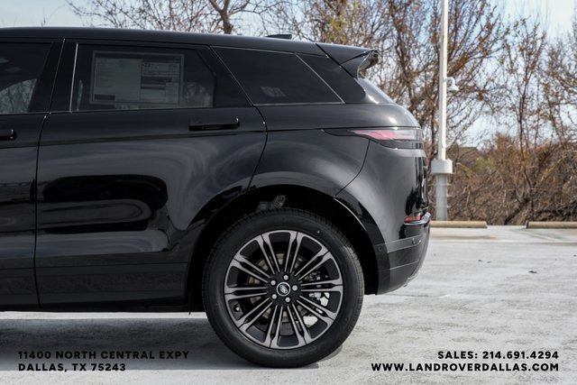 Certified Used 2026 Santorini Black Metallic Land Rover S image 11