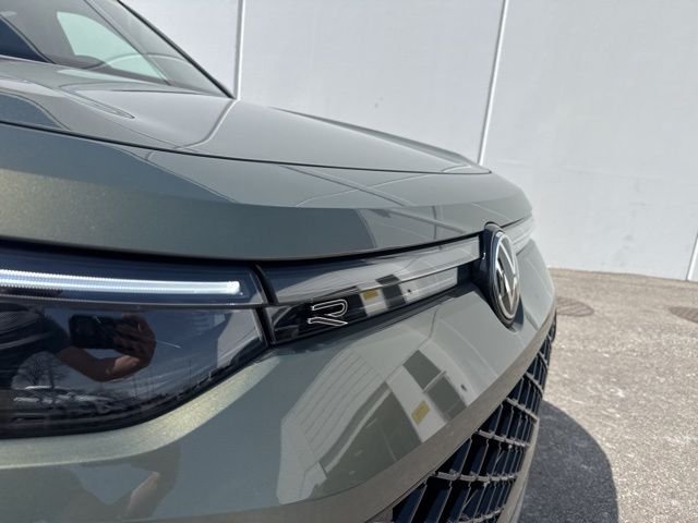 New 2026 Avocado Green W/Deep Black Roof Volkswagen 2.0T SE R-Line Black image 4