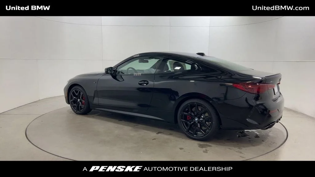 2026 BMW 4 Series M440i - Photo 6
