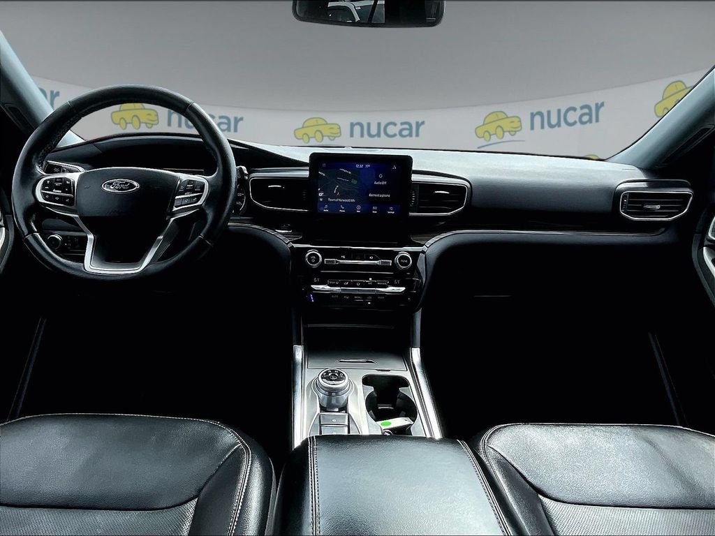 Used 2021 Gray Ford Limited image 21