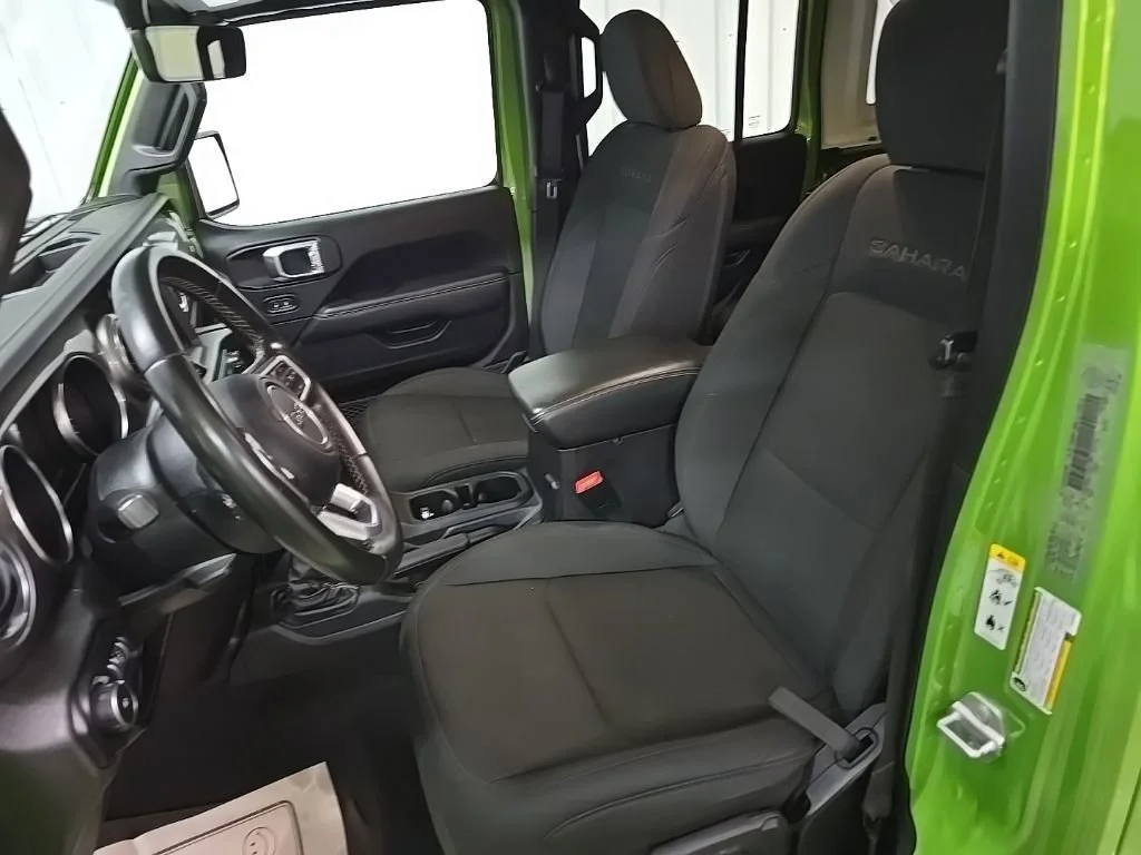 Used 2020 Gr Jeep Sahara image 30
