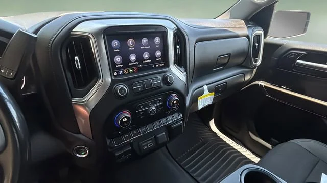 Used 2019 SATIN STEEL METALLIC Chevrolet LT image 24