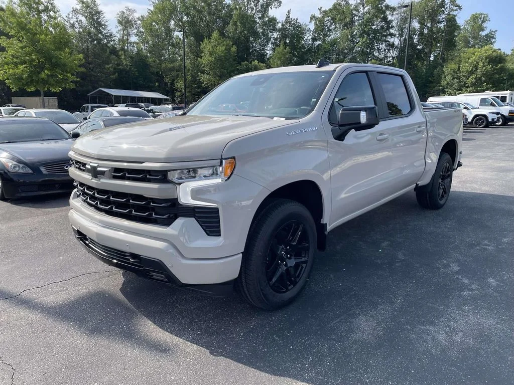 New 2026 White Sands Chevrolet RST image 3
