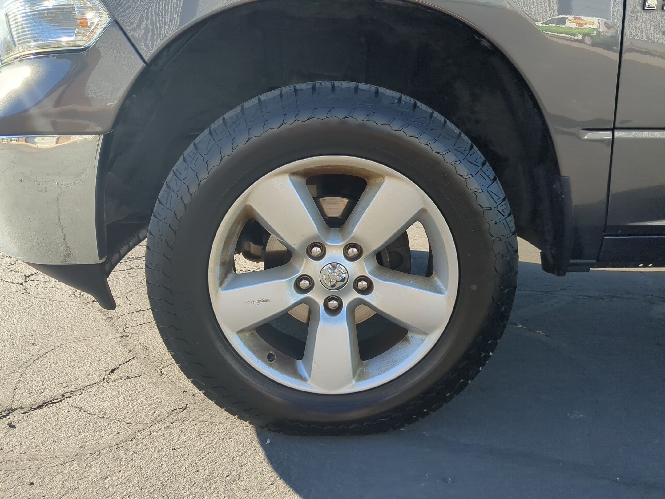 Used 2017 Granite Crystal Metallic Clearcoat Ram SLT image 11