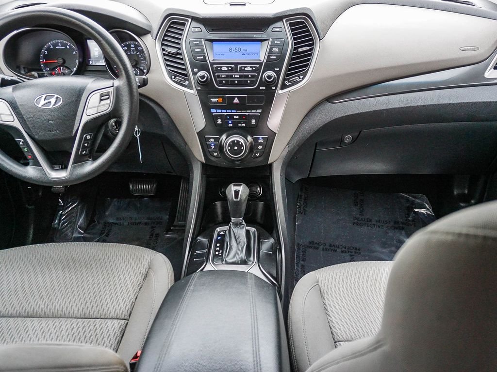 Used 2014 White Hyundai Base image 14