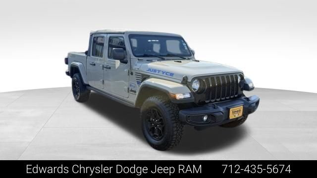 2022 Jeep Gladiator Willys
