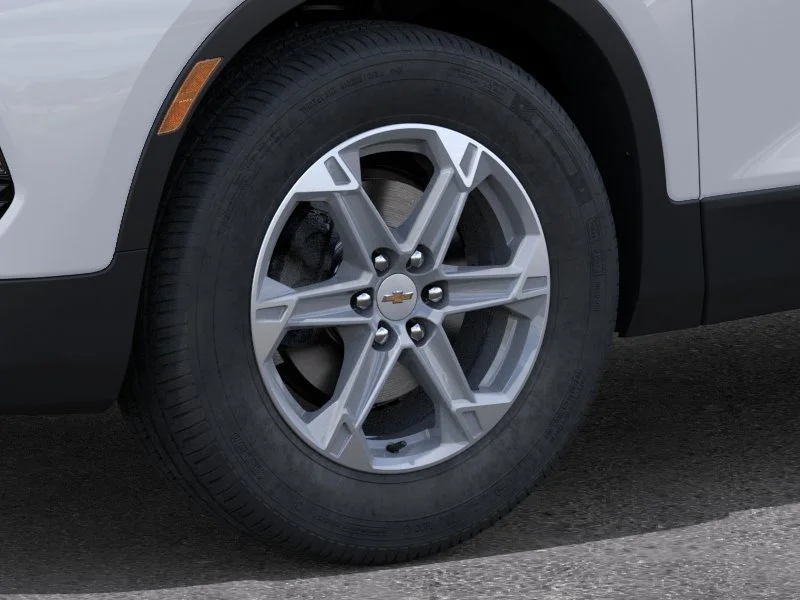 New 2026 Summit White Chevrolet 3LT image 9