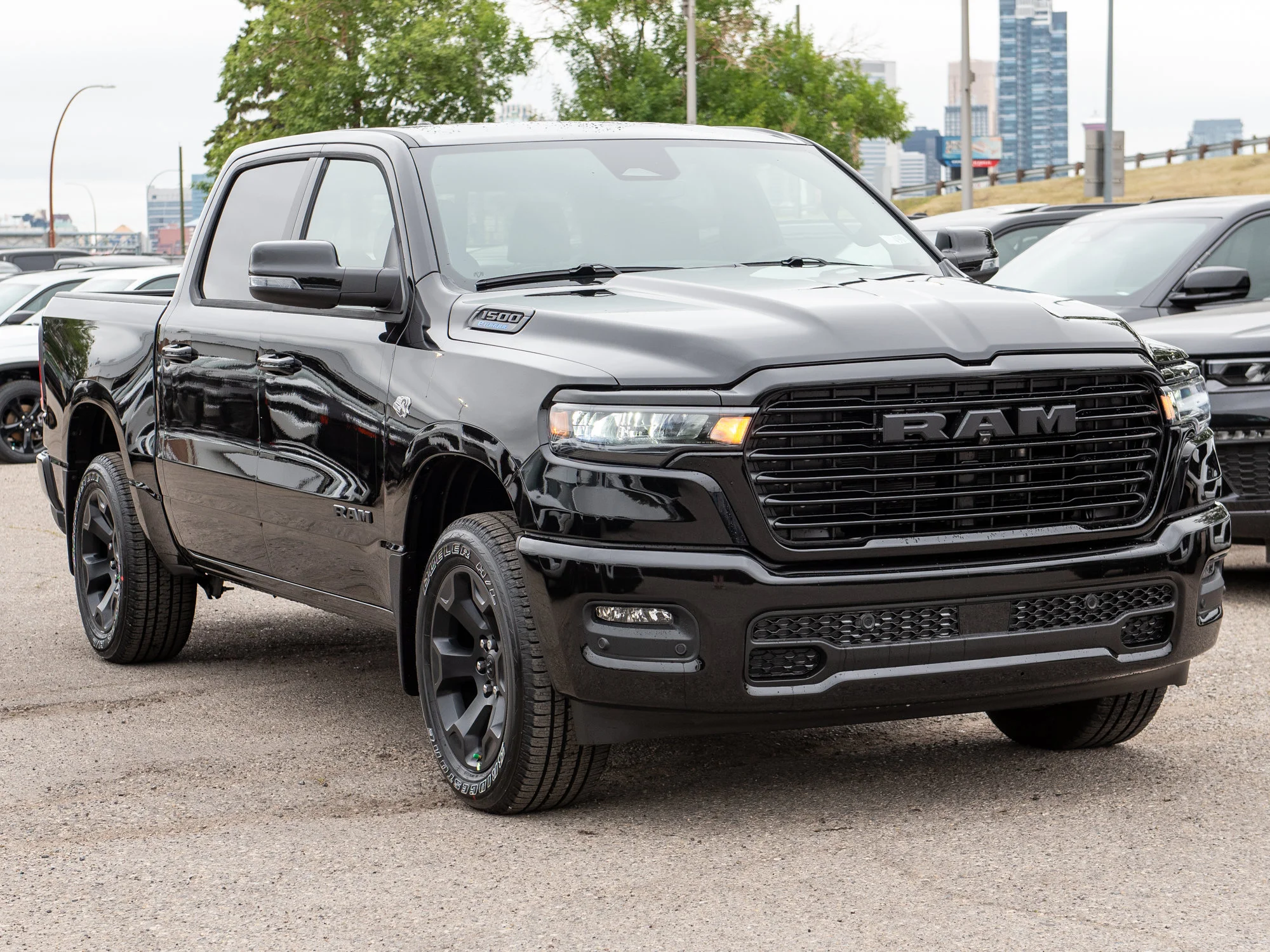 New 2026 Black RAM Sport* image 9