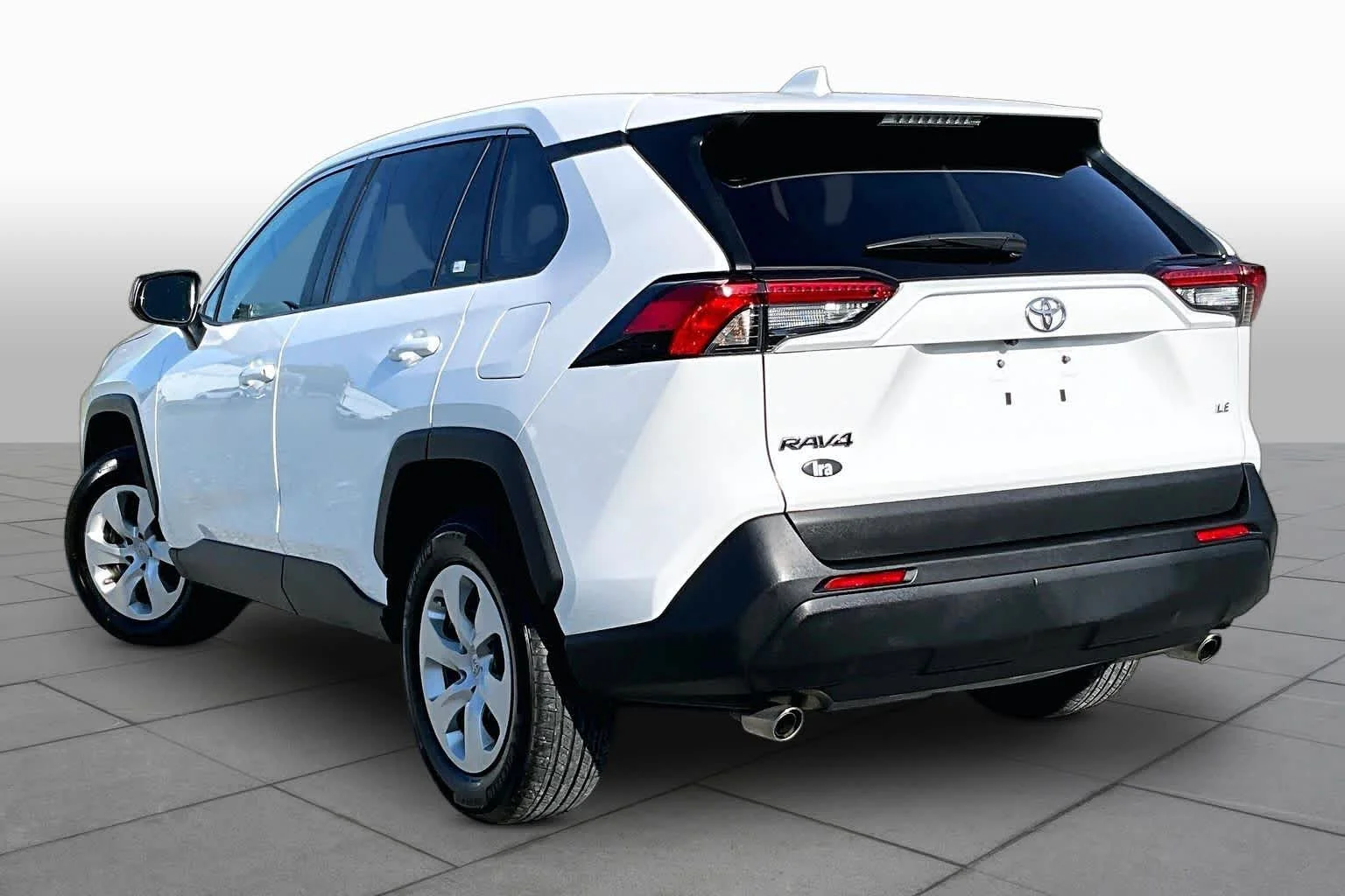 Certified Used 2023 Ice Cap Toyota LE image 12