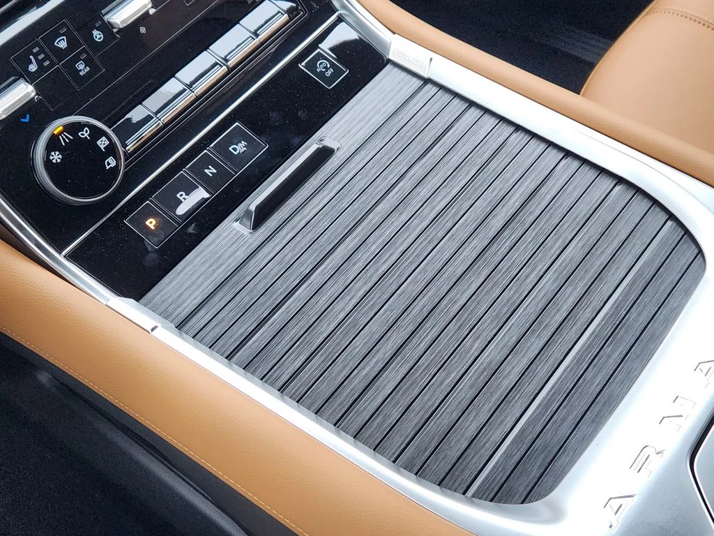 New 2026 White Nissan SL image 16