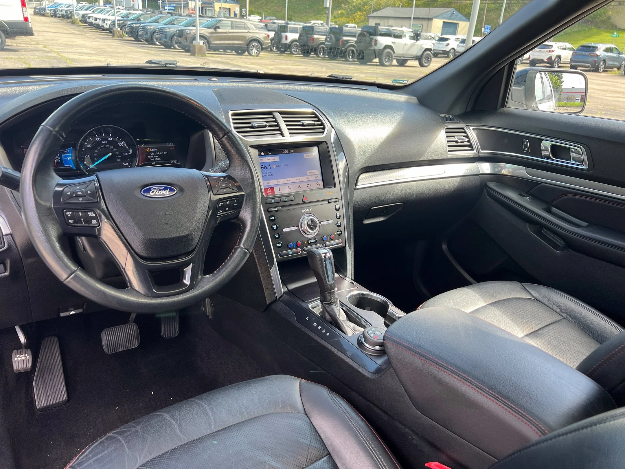 Used 2019 White Ford Sport image 21