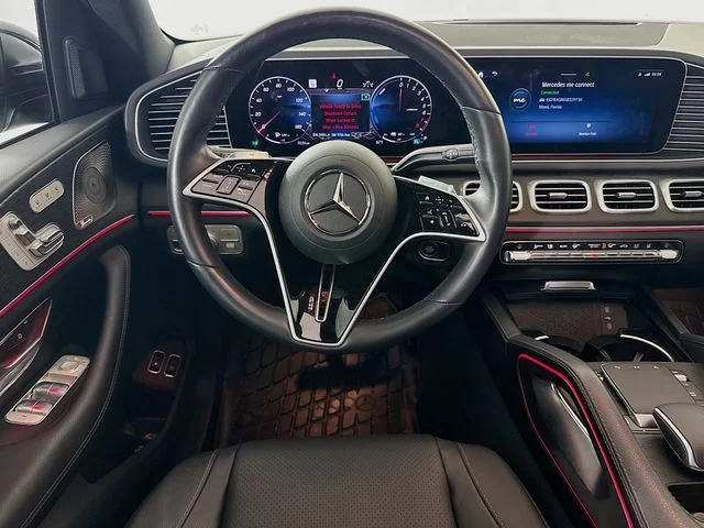Used 2025 Gray Mercedes-Benz GLE 450e image 25