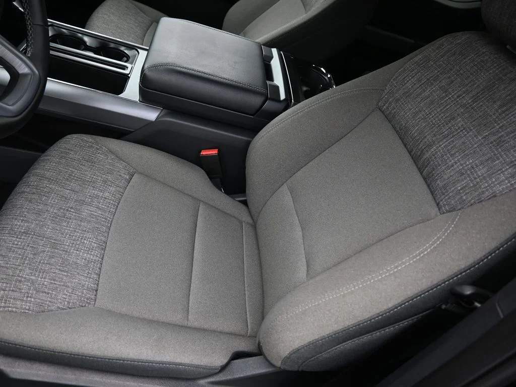 2025 Ford F-150 XLT - Photo 16