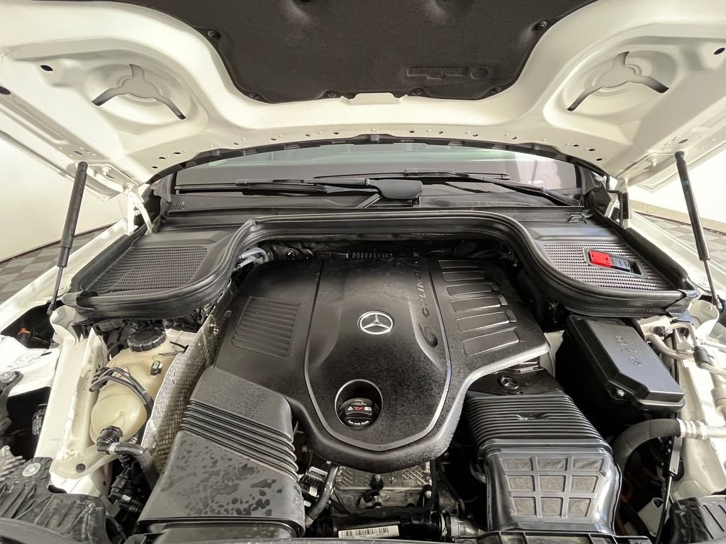 Used 2023  Mercedes-Benz GLS 450 image 14