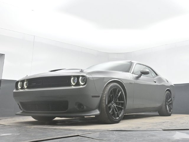 Used 2017 Gray Dodge R/T image 42