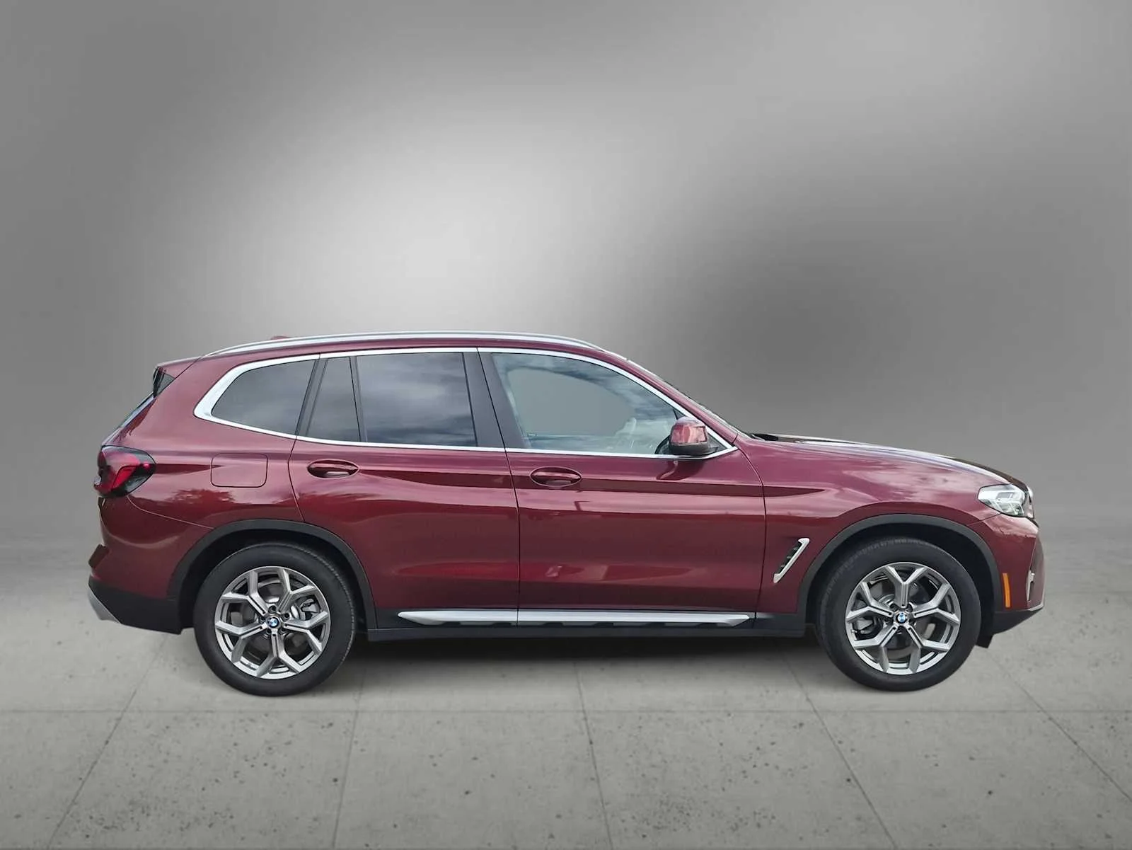 Certified Used 2024 Aventurin Red Metallic BMW xDrive30i image 9