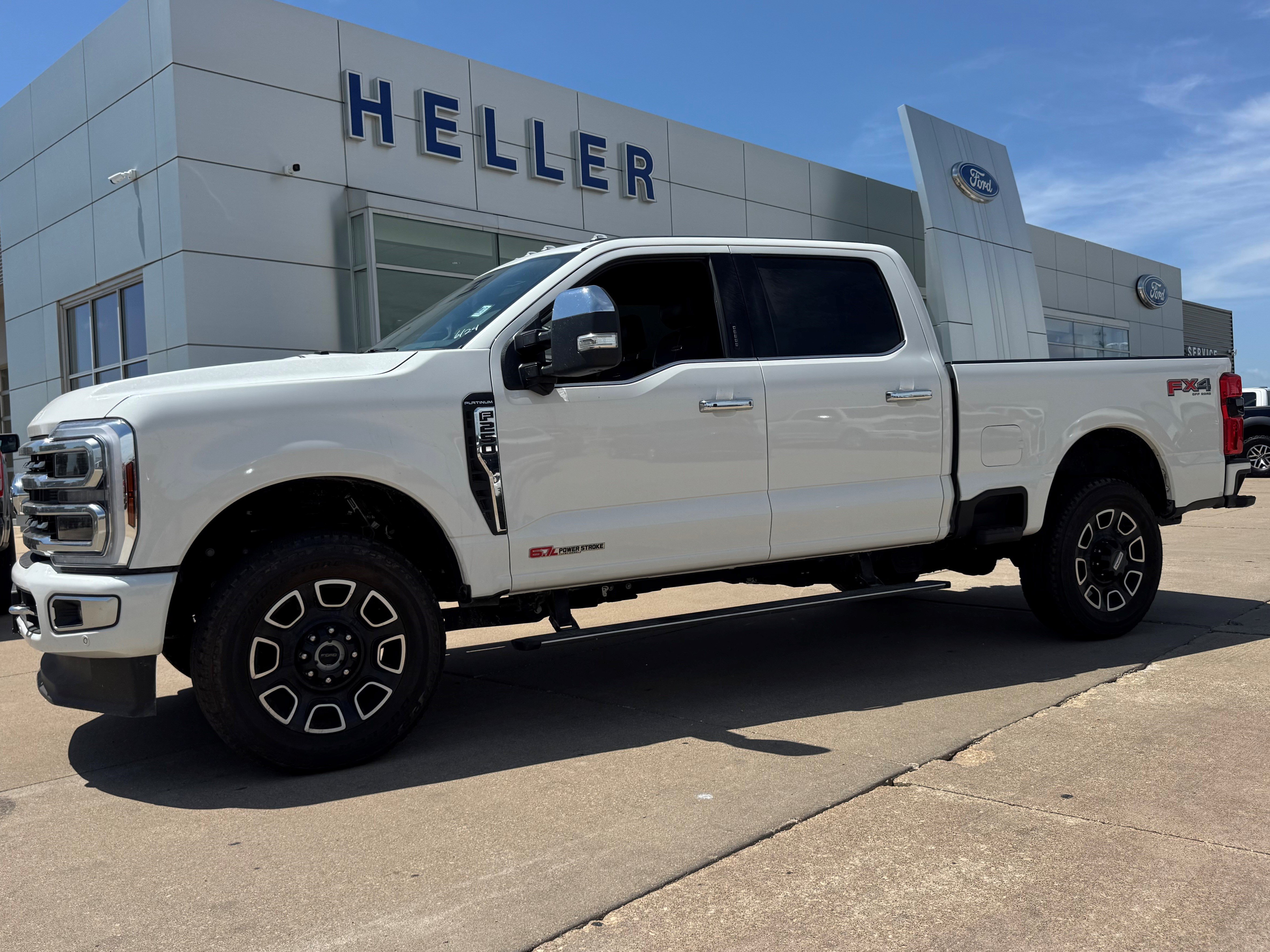 Used 2024 Star White Metallic Tri-Coat Ford Platinum image 3