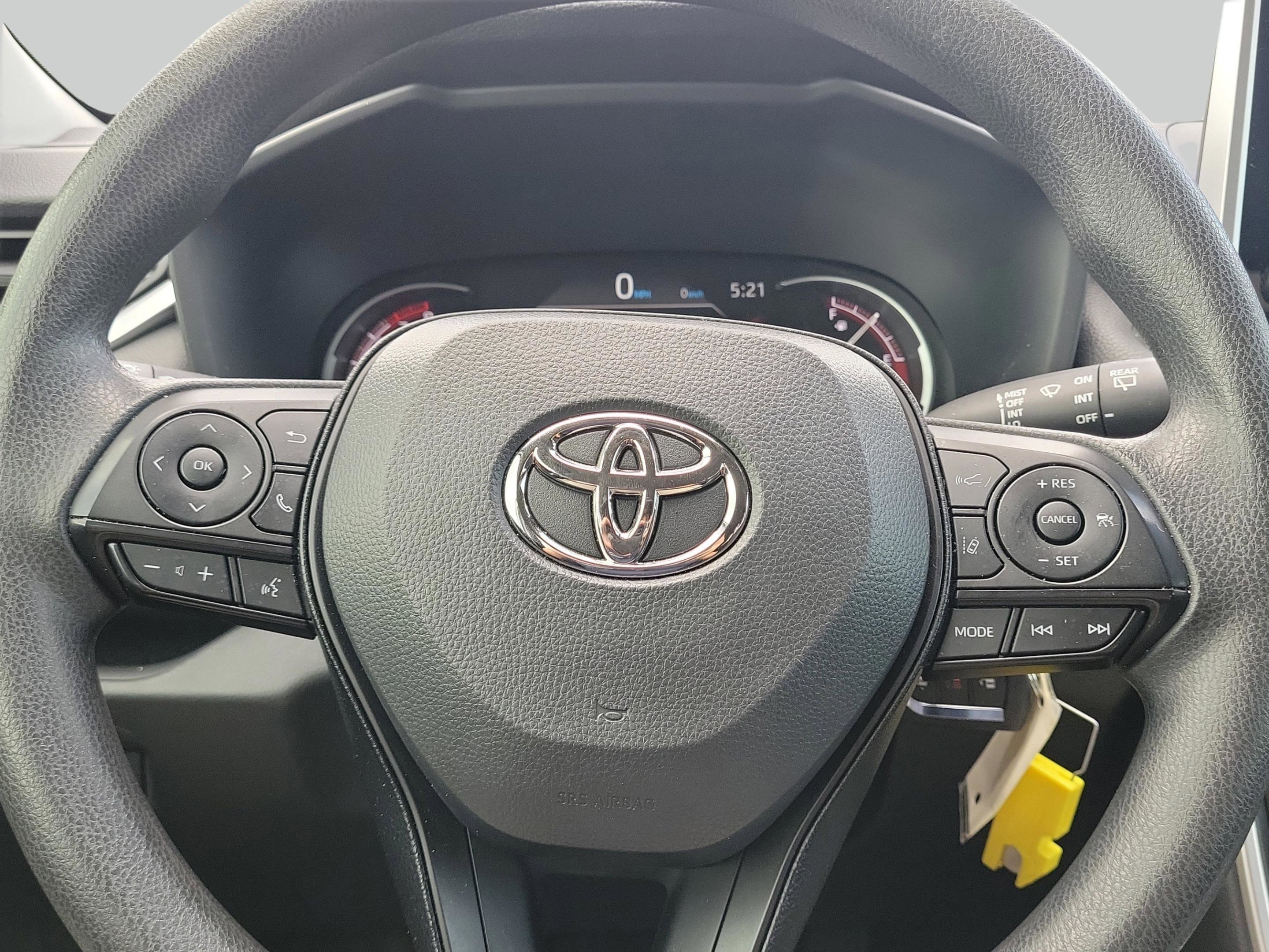 Used 2025 Ice Cap Toyota LE image 19