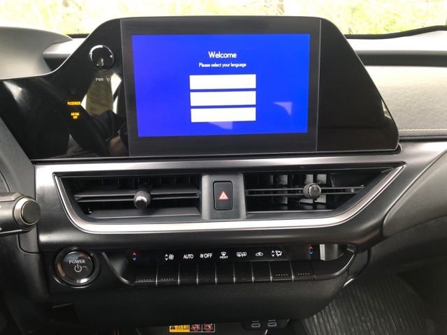 Certified Used 2025  Lexus 300h Premium image 28
