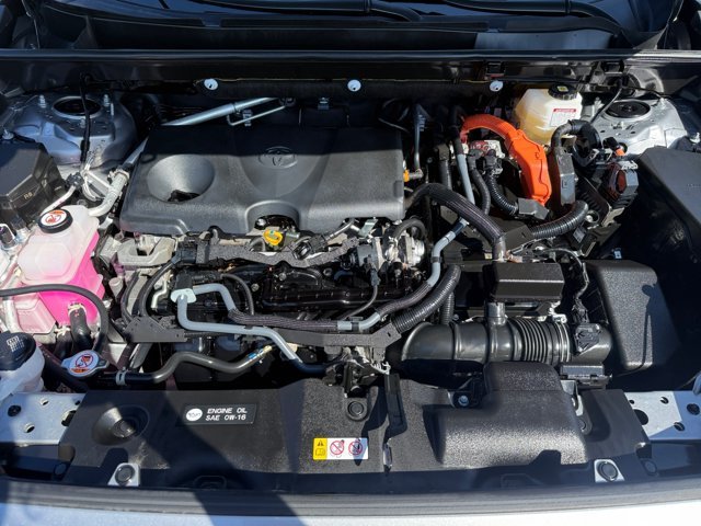 Used 2025 Silver Sky Metallic Toyota LE image 20