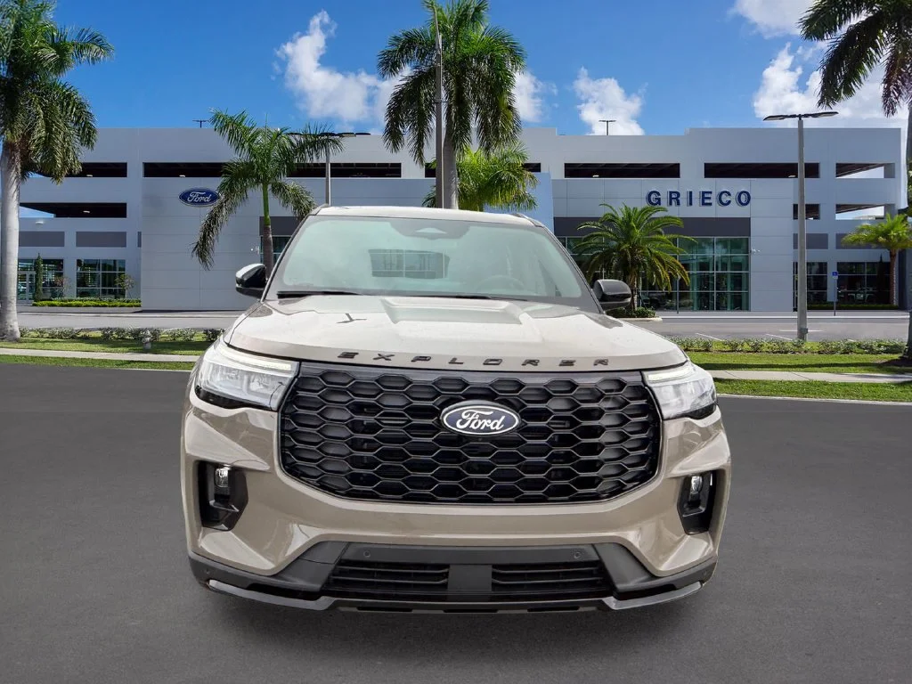 New 2027 Marsh Gray Ford ST-Line image 2