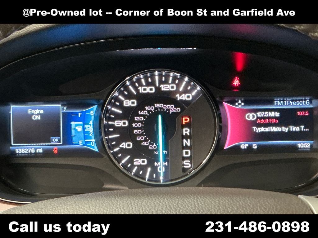 Used 2014 Gray Ford Limited image 21