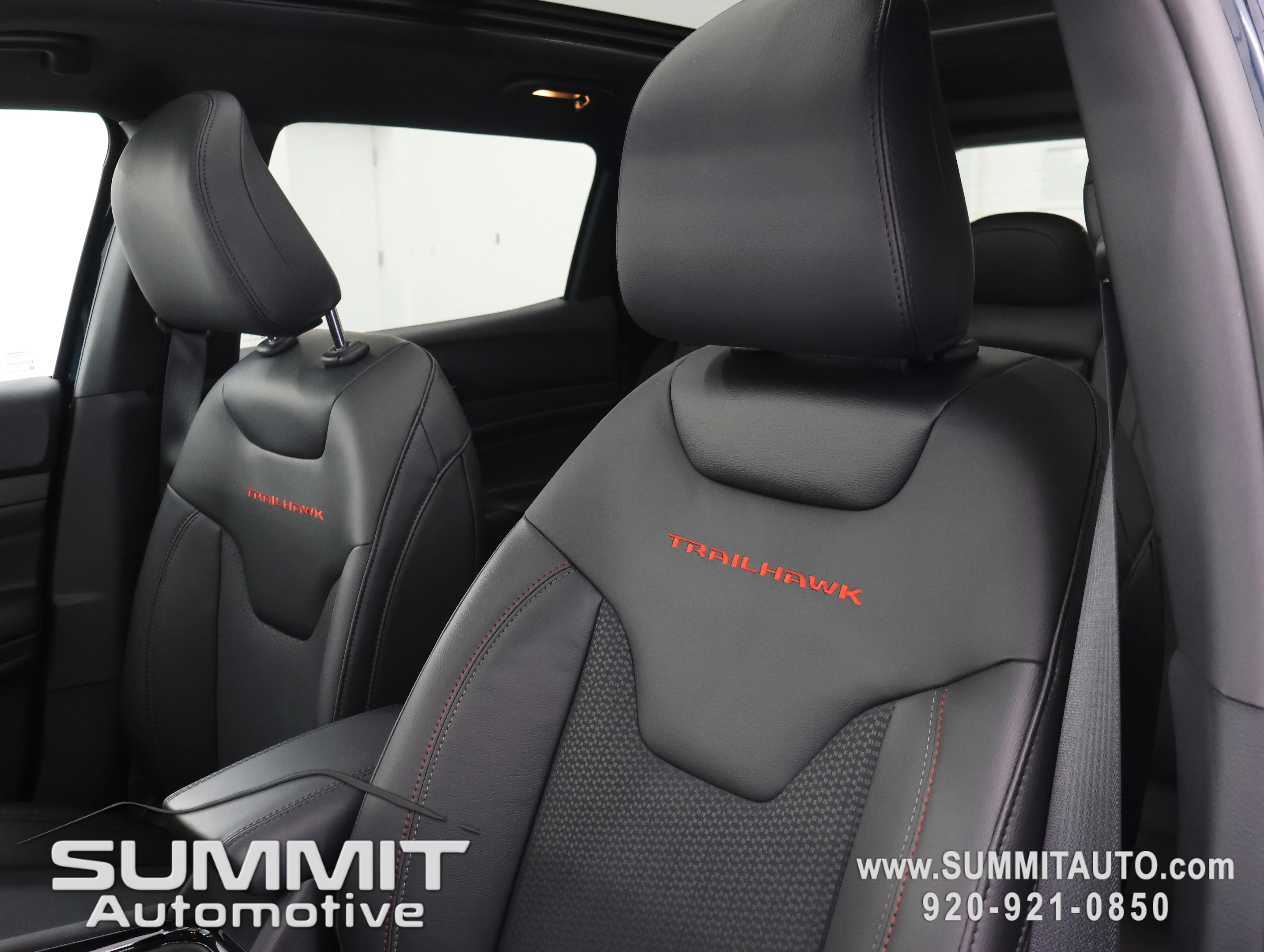 New 2026 Fathom Blue Pearl-Coat Exterior Paint Jeep Trailhawk image 48