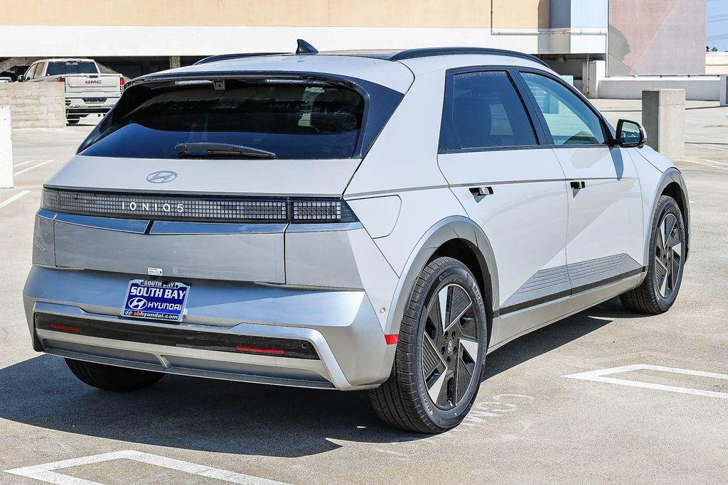 New 2026 Gray Hyundai Limited image 6