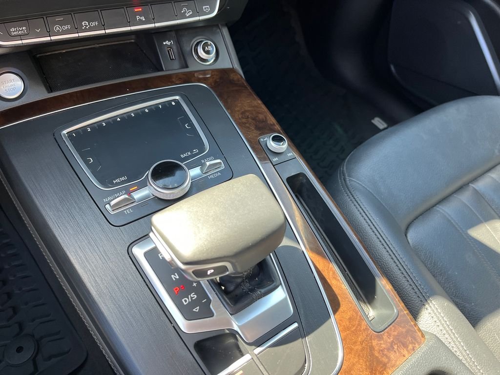 Used 2020 Gray Audi 45 Premium Plus image 18