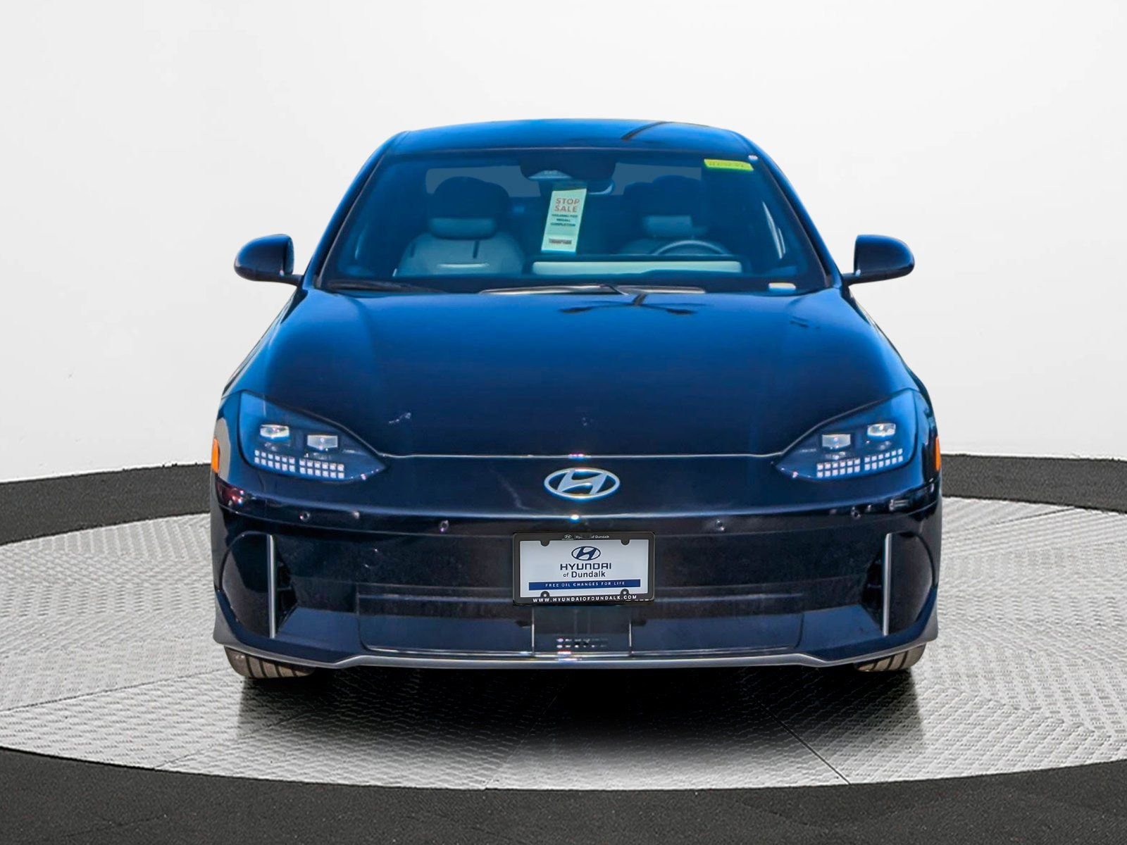 New 2024 Black Hyundai SEL image 4