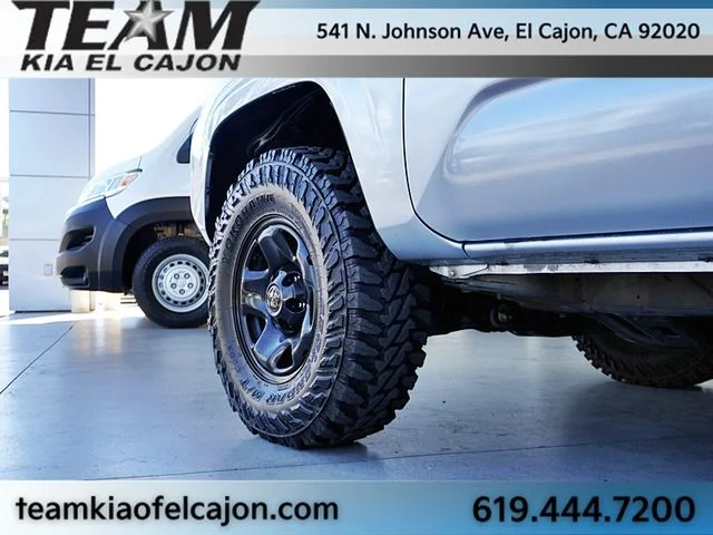 Used 2022 Silver Toyota SR image 9