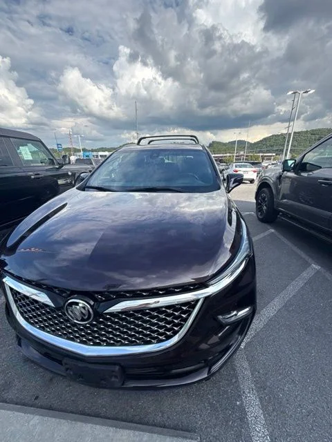 Used 2022 Red Buick Avenir image 8