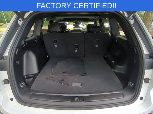 Used 2022 White Jeep Altitude image 34