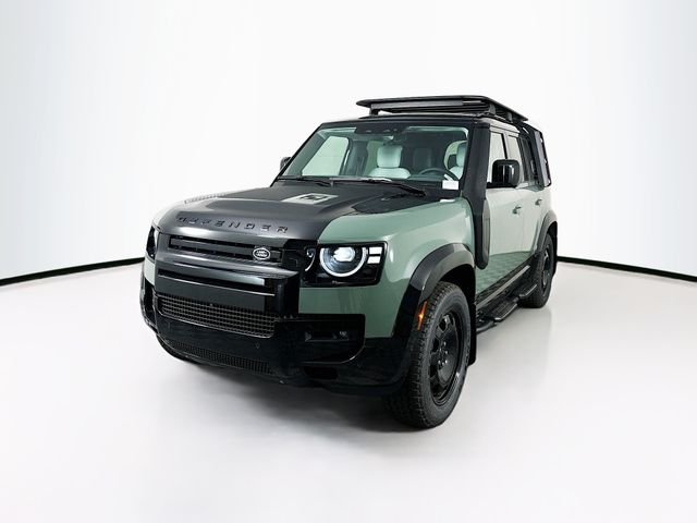 Defender 110 | Land Rover Edison